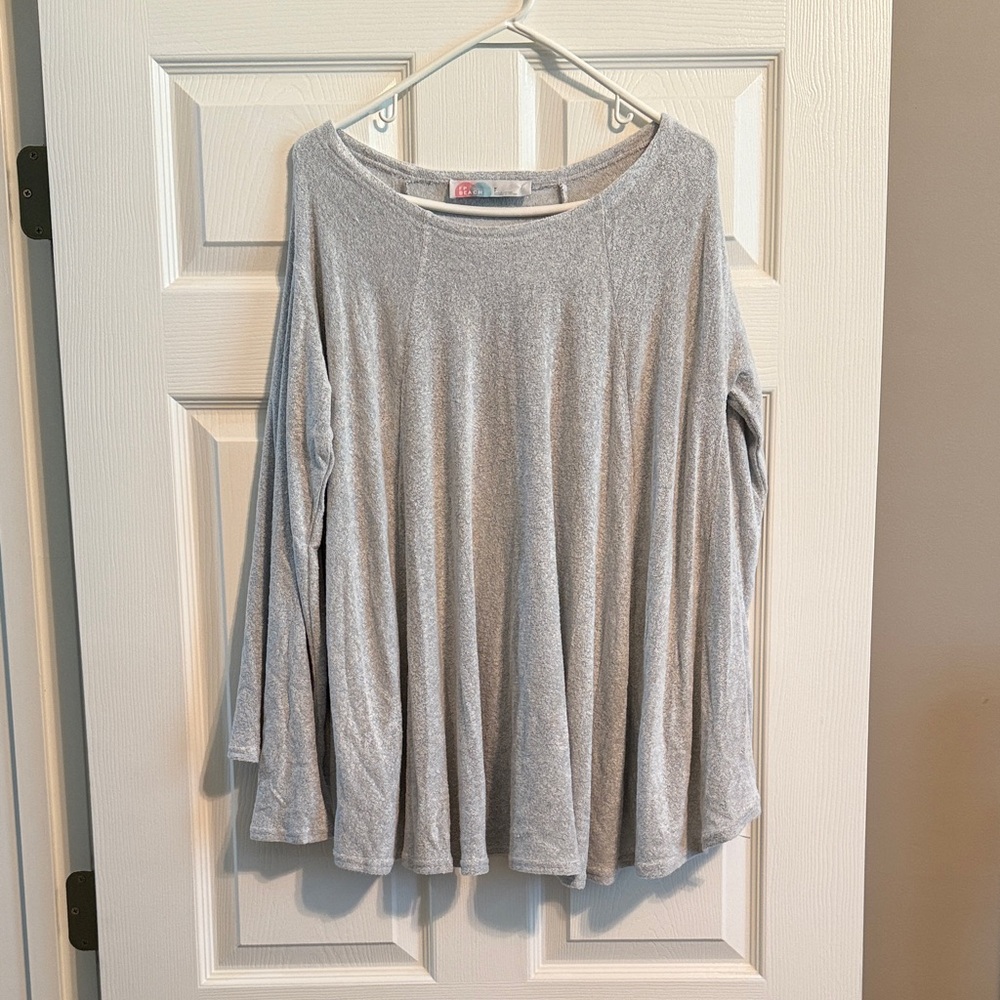 Free People Light Gray Tunic Top